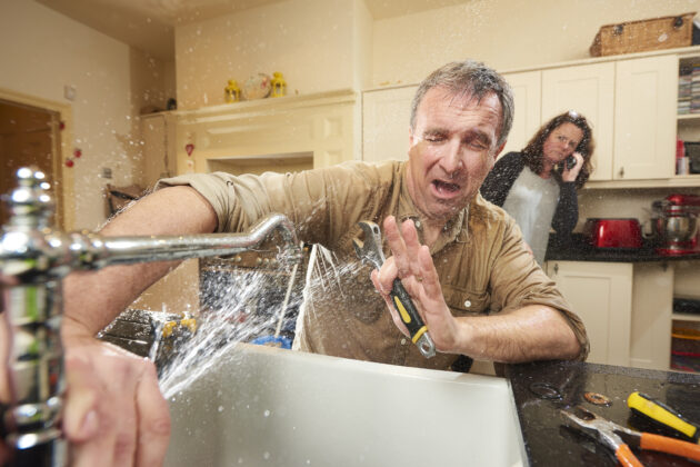 When Should I Call a 24-Hour Emergency Plumber in Dallas?